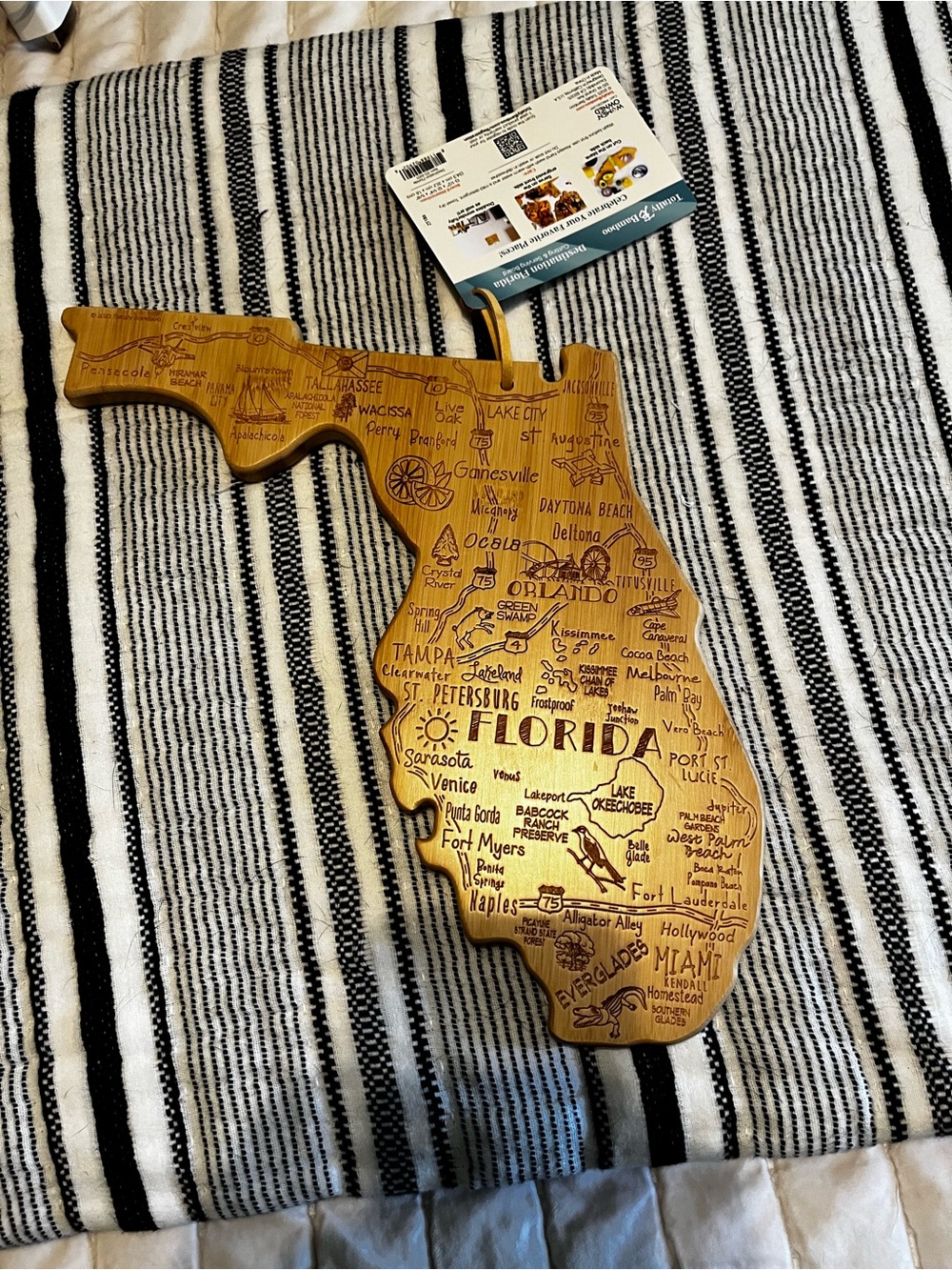 NWT Totally Bamboo Florida State Shaped Engraved Cutting Board Wall Decor - Picture 6 of 7